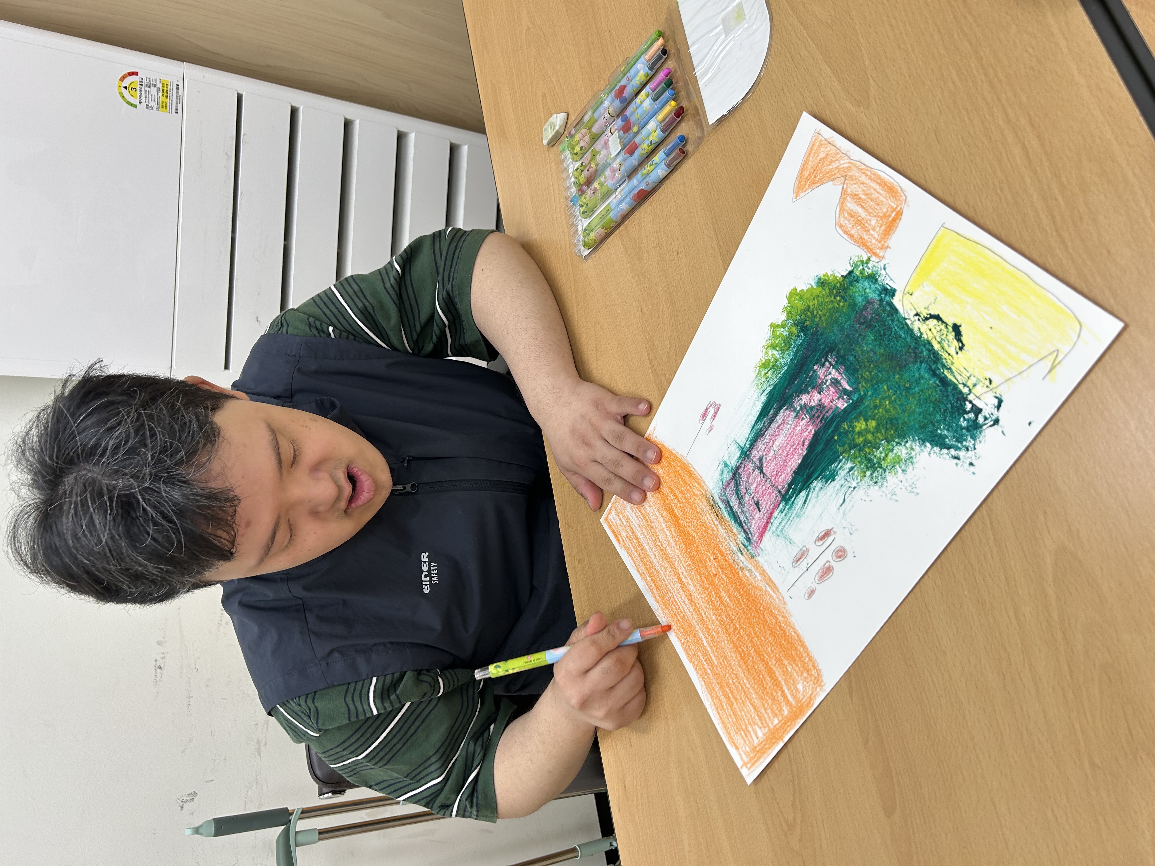 6월 13일 미술 동아리#나무# 꽃밭